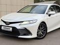 Toyota Camry 2021 года за 14 400 000 тг. в Алматы – фото 3