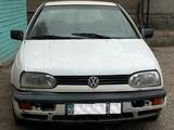 Volkswagen Golf 1996 года за 400 000 тг. в Алматы
