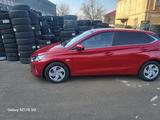 Hyundai i20 2023 годаfor6 999 999 тг. в Караганда – фото 2