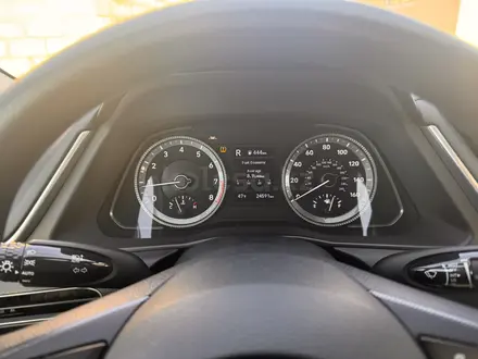 Hyundai Sonata 2021 года за 11 000 000 тг. в Актобе – фото 9