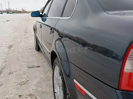 Volkswagen Passat 2002 года за 2 700 000 тг. в Астана – фото 8