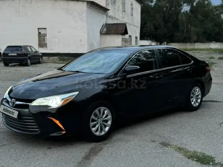 Toyota Camry 2015 года за 8 800 000 тг. в Алматы – фото 3