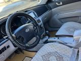 Hyundai Sonata 2005 года за 4 800 000 тг. в Актау – фото 2