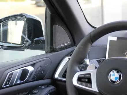 BMW X5 XDrive 40i 2026 года за 68 613 184 тг. в Петропавловск – фото 12