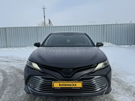 Toyota Camry 2019 года за 15 500 000 тг. в Павлодар