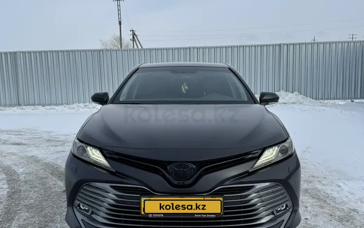 Toyota Camry 2019 года за 15 500 000 тг. в Павлодар