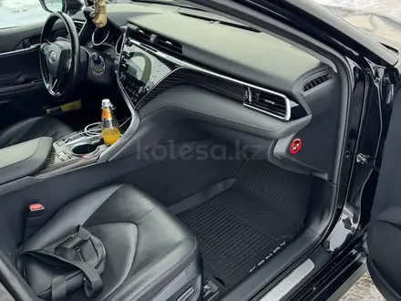 Toyota Camry 2019 года за 15 500 000 тг. в Павлодар – фото 7