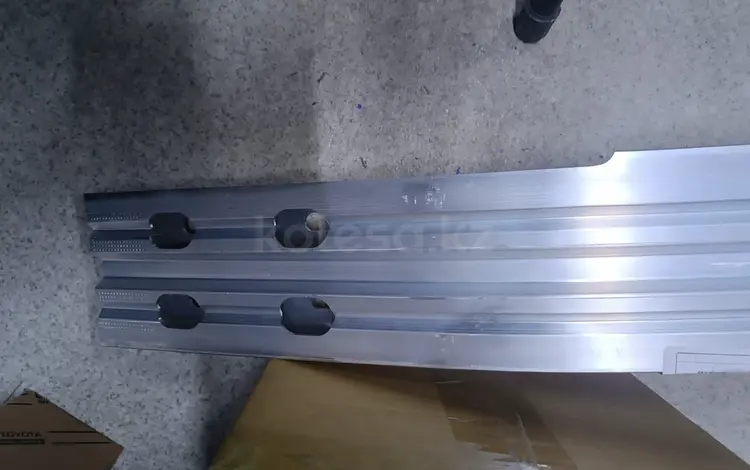 АБСОРБЕР КОРОЛЛА Е210 С КРОНШТЕЙНОМүшін30 000 тг. в Кызылорда