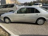 Mercedes-Benz E 320 2001 годаfor3 900 000 тг. в Актау – фото 4