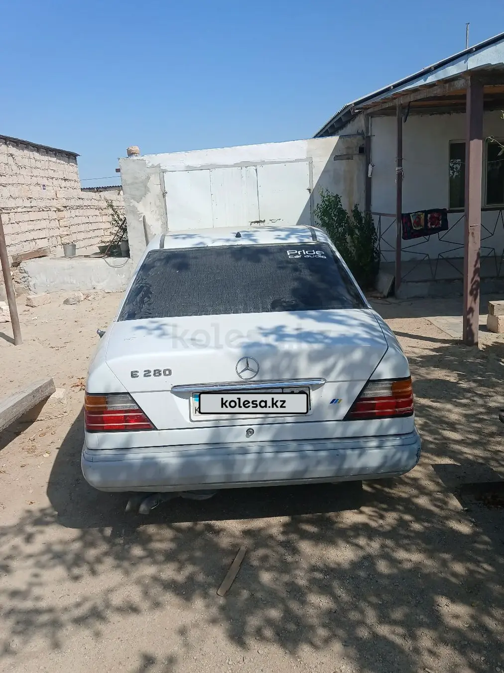 Mercedes-Benz E-Class, 1990