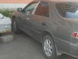 Toyota Camry 2000 года за 2 500 000 тг. в Усть-Каменогорск – фото 4