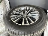 Комплект дисков с летней резиной Dunlop 235/65 R18 за 290 000 тг. в Алматы