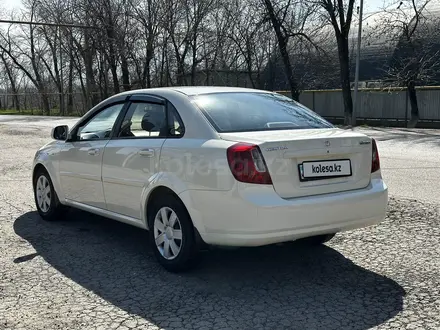 Daewoo Gentra 2014 года за 4 200 000 тг. в Алматы – фото 2