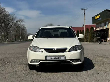 Daewoo Gentra 2014 года за 4 200 000 тг. в Алматы – фото 10
