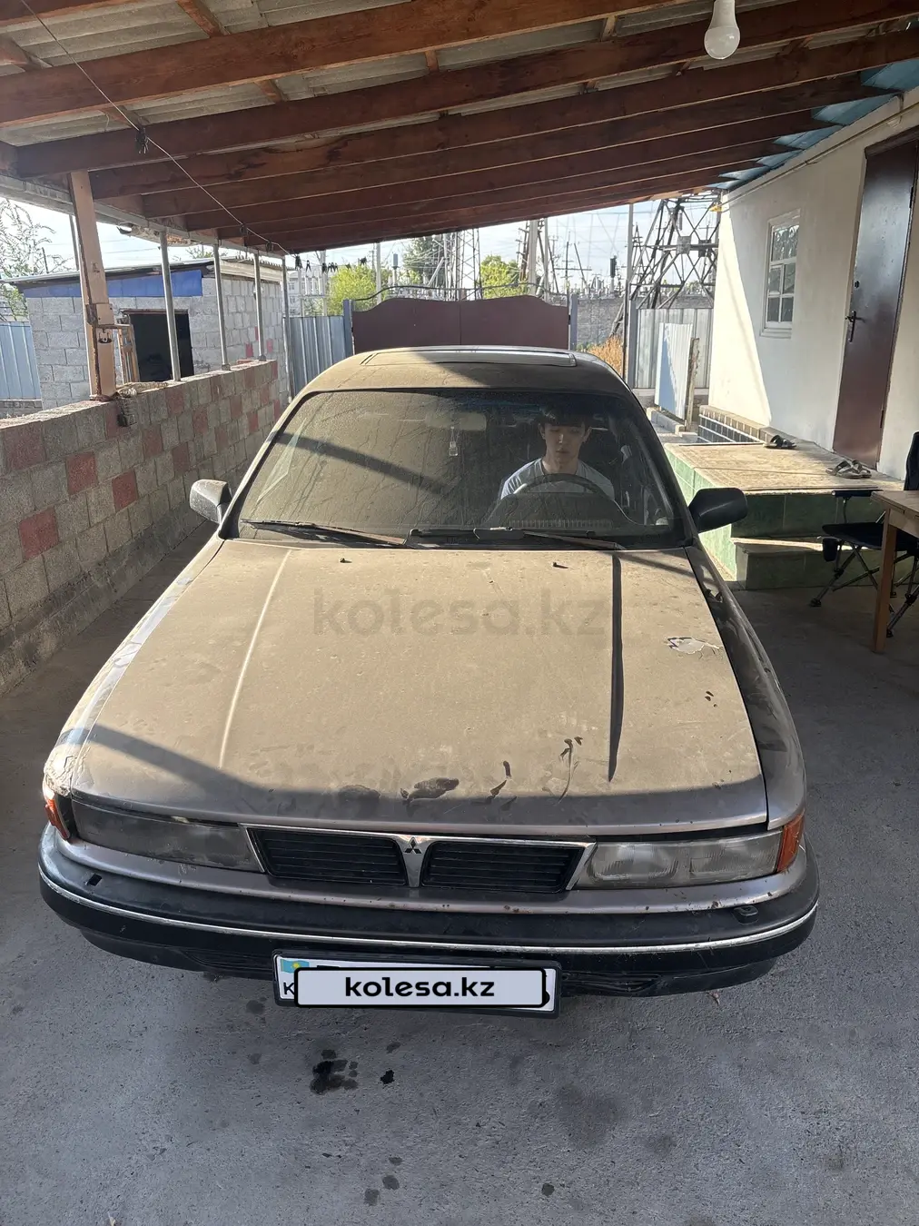Mitsubishi Galant, 1989