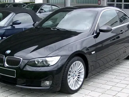Стекло ФАРЫ BMW 3 Series e92 КУПЕ/Кабриолет (2006 — 2010 Г. В.)   за 47 000 тг. в Алматы