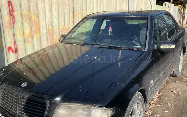 Mercedes-Benz C 200 1994 годаfor1 300 000 тг. в Алматы