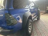 Toyota Hilux 2016 года за 22 000 000 тг. в Алматы – фото 4
