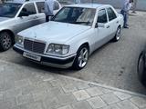 Mercedes-Benz E 200 1991 годаүшін1 600 000 тг. в Атырау – фото 2