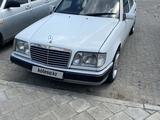 Mercedes-Benz E 200 1991 годаүшін1 600 000 тг. в Атырау – фото 3