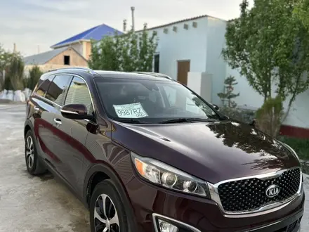 Kia Sorento 2017 года за 8 500 000 тг. в Атырау – фото 2