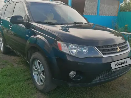 Mitsubishi Outlander 2007 года за 6 100 000 тг. в Петропавловск – фото 2