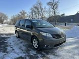 Toyota Sienna 2013 года за 7 800 000 тг. в Алматы – фото 2