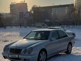 Mercedes-Benz E 320 2000 годаүшін4 800 000 тг. в Караганда – фото 3