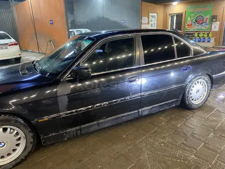 BMW 728 1997 года за 2 200 000 тг. в Тараз – фото 5