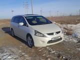 Mitsubishi Grandis 2003 года за 4 000 000 тг. в Актобе – фото 2