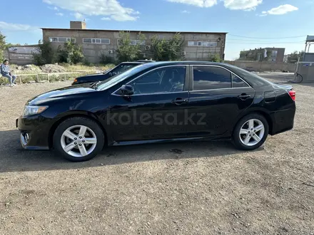 Toyota Camry 2012 года за 8 150 000 тг. в Караганда