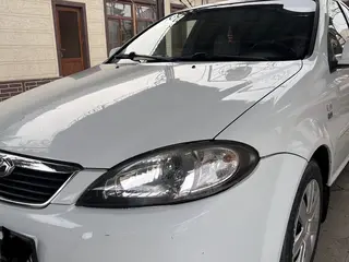 Daewoo Gentra