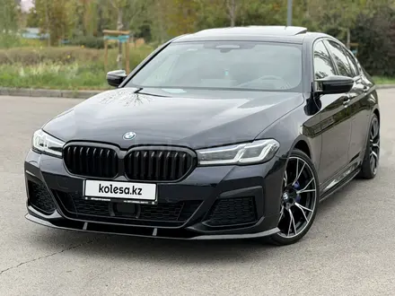 BMW 530 2022 года за 26 000 000 тг. в Алматы – фото 2