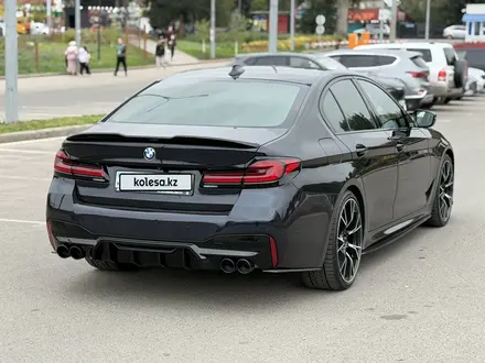 BMW 530 2022 года за 26 000 000 тг. в Алматы – фото 33