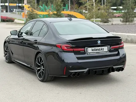 BMW 530 2022 года за 26 000 000 тг. в Алматы – фото 34