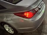 Hyundai Sonata 2010 годаfor5 000 000 тг. в Алматы – фото 3