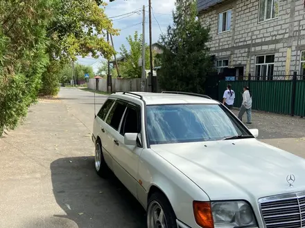 Mercedes-Benz E 280 1995 года за 3 900 000 тг. в Алматы – фото 3