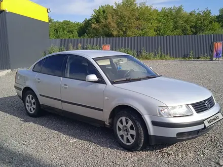 Volkswagen Passat 2000 года за 2 000 000 тг. в Караганда – фото 2