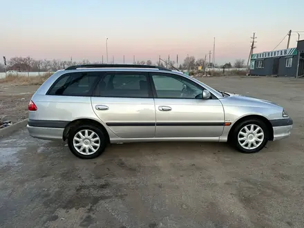 Toyota Avensis 2001 года за 4 400 000 тг. в Актобе – фото 5