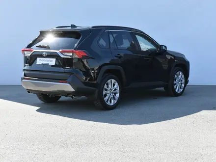 Toyota RAV4 2020 года за 13 100 000 тг. в Атырау – фото 8