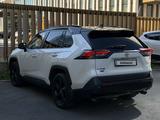 Toyota RAV4 2020 года за 12 800 000 тг. в Астана – фото 4