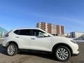 Nissan Rogue 2017 года за 6 900 000 тг. в Уральск – фото 2