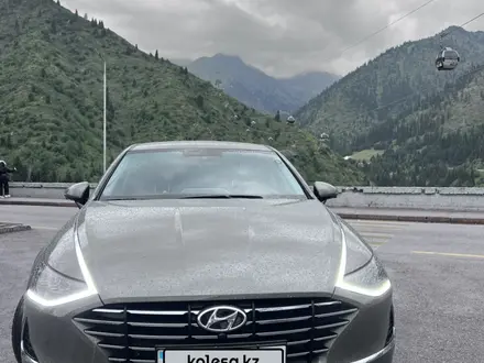 Hyundai Sonata 2022 года за 12 600 000 тг. в Алматы – фото 5
