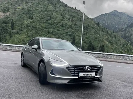 Hyundai Sonata 2022 года за 12 600 000 тг. в Алматы – фото 6