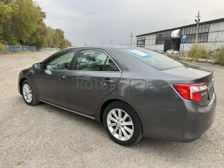 Toyota Camry 2014 года за 10 000 000 тг. в Алматы – фото 19