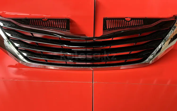 Решетка радиатора Toyota Sienna LE XLE (2010-2017)үшін32 000 тг. в Алматы