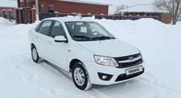 ВАЗ (Lada) Granta 2190 2015 годаүшін3 300 000 тг. в Актобе