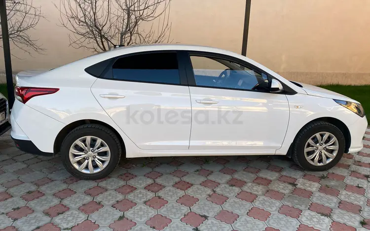 Hyundai Accent 2021 годаfor8 000 000 тг. в Шымкент