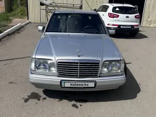 Mercedes-Benz E-Class, 1994