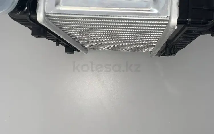 Оригинальный интеркуллер LI левая и правая сторона за 1 000 тг. в Павлодар